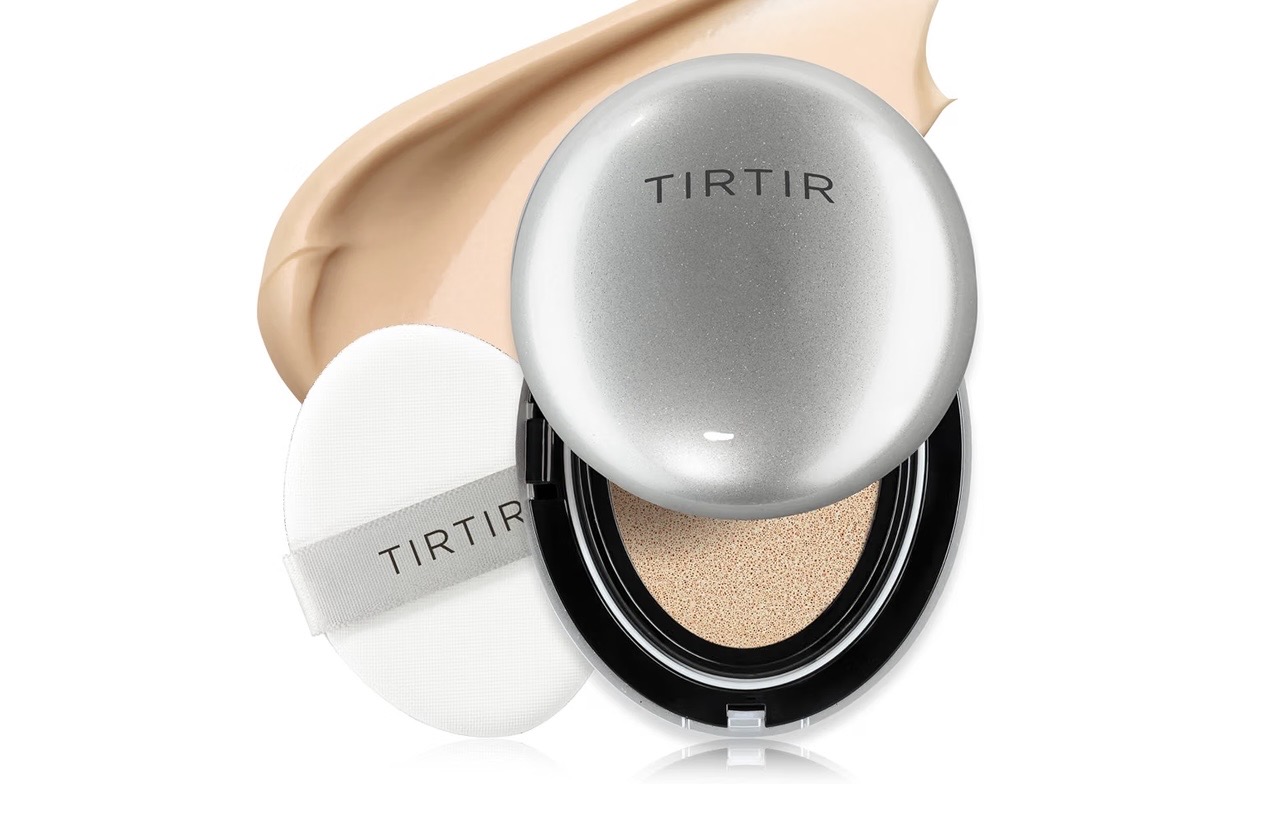 薄づきなのにツヤ肌。TIRTIR マスクフィットクッション(AURA 21N)が忙しい朝の味方になる理由
